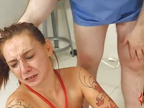 外星男友重複了他的性功夫 色情网站的日本妇女 色情铸造